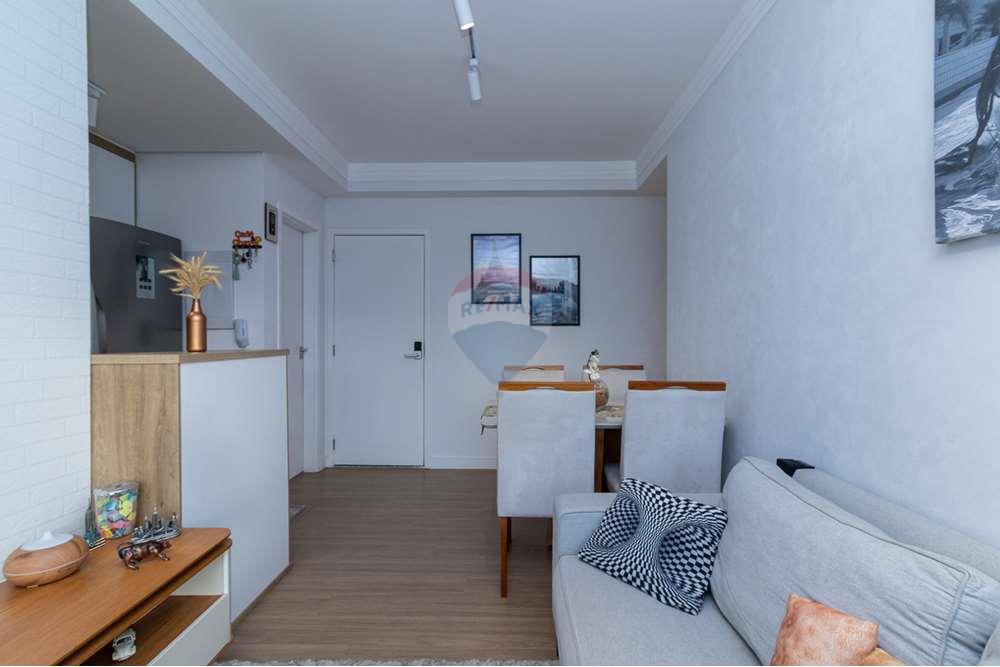 Apartamento à venda com 2 quartos, 61m² - Foto 7