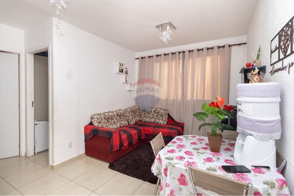 Apartamento à venda com 2 quartos, 48m² - Foto 2