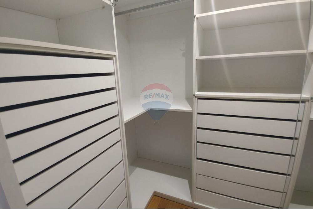 Apartamento para alugar com 3 quartos, 215m² - Foto 35