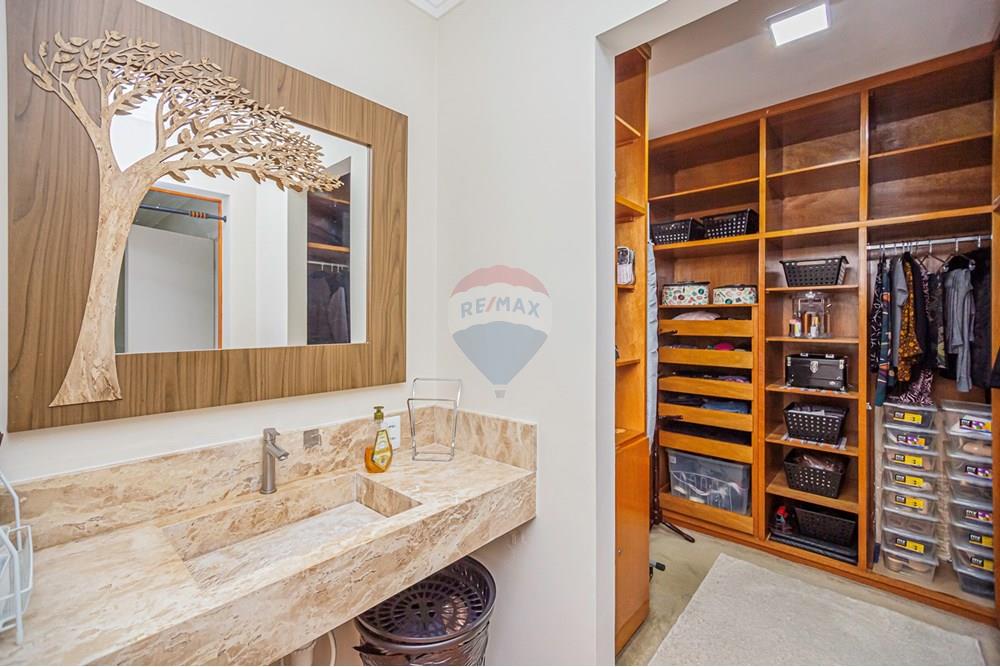 Casa à venda com 5 quartos, 285m² - Foto 26