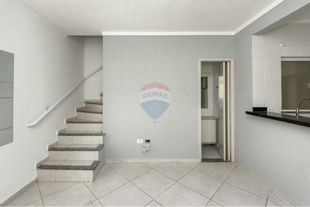 Casa à venda com 2 quartos, 70m² - Foto 24