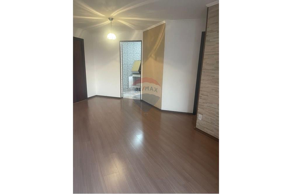 Apartamento para alugar com 2 quartos, 52m² - Foto 4