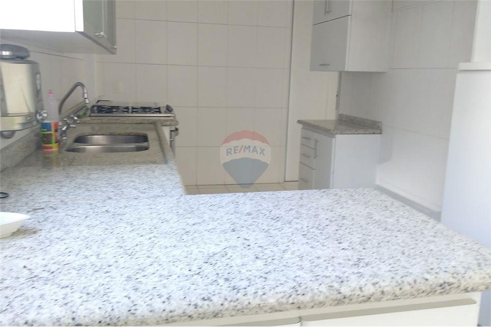 Apartamento para alugar com 4 quartos, 240m² - Foto 18