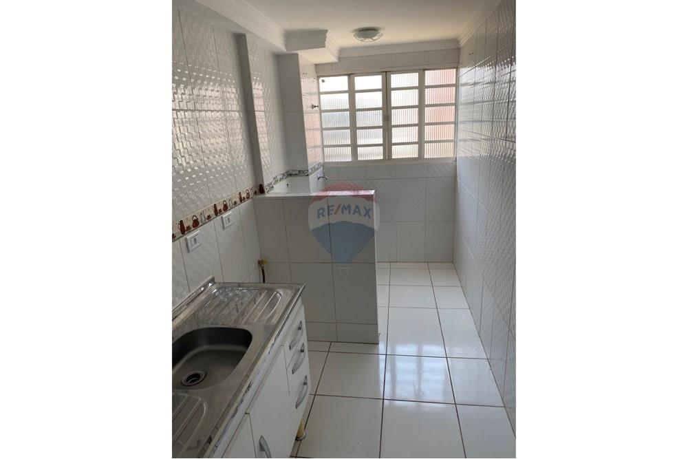 Apartamento para alugar com 2 quartos, 40m² - Foto 7