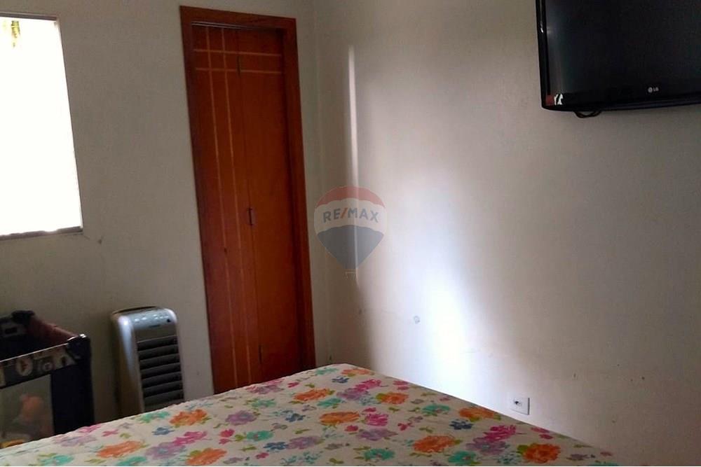 Casa à venda com 3 quartos, 90m² - Foto 13