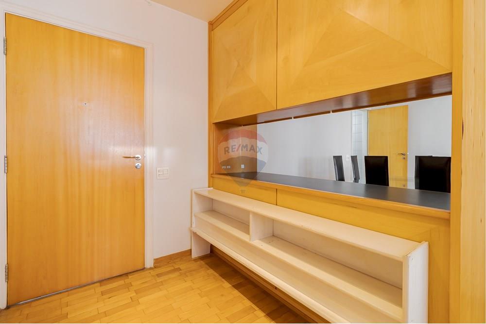 Apartamento à venda com 3 quartos, 153m² - Foto 7