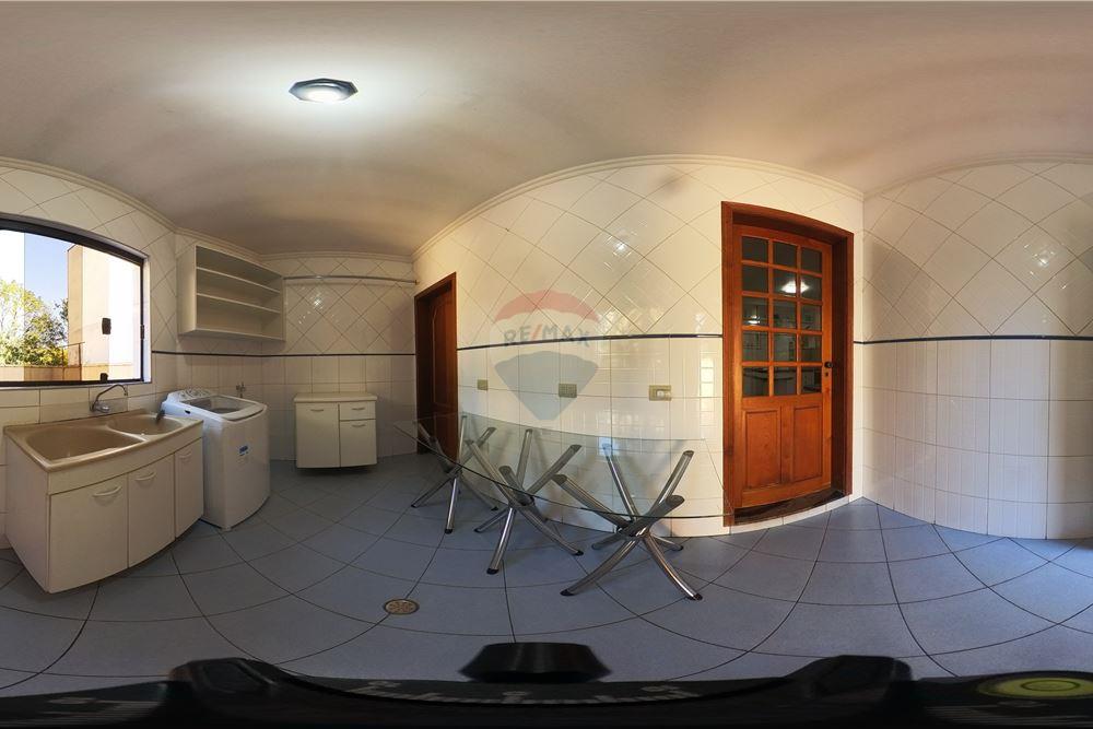 Elamine - Eramu - Diadema , Sao Paulo - BR - 89 - 601251090-64