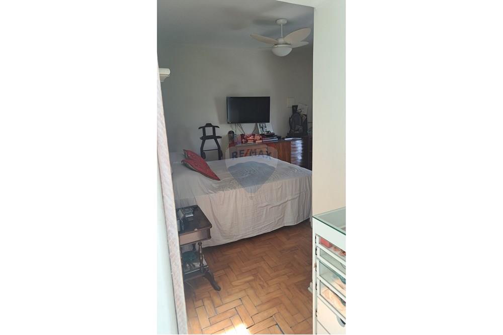 Casa à venda com 4 quartos, 248m² - Foto 16
