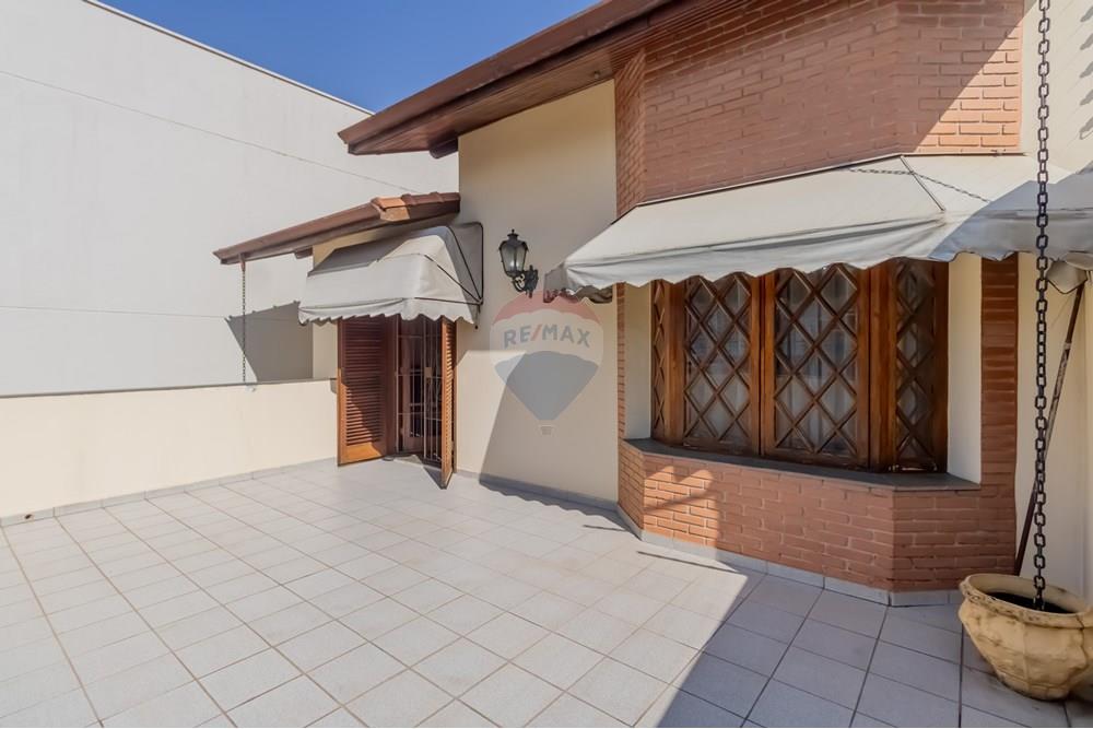 Casa à venda com 3 quartos, 296m² - Foto 19