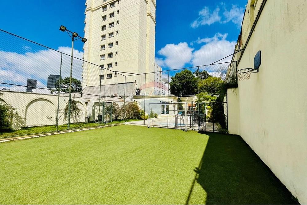 Apartamento para alugar com 3 quartos, 215m² - Foto 31