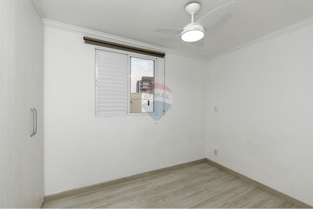 Apartamento à venda com 3 quartos, 70m² - Foto 12