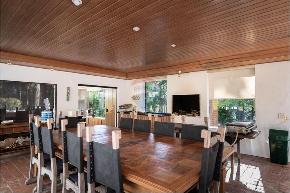 Casa de Campo - Venda - Campos do Jordão , São Paulo - WhatsApp Image 2025-12-15 at 14.33.26.jpeg - 601131073-17