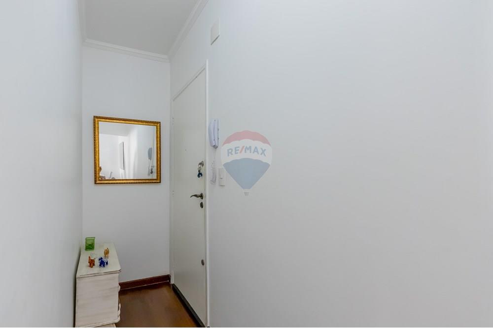 Apartamento à venda com 2 quartos, 79m² - Foto 11