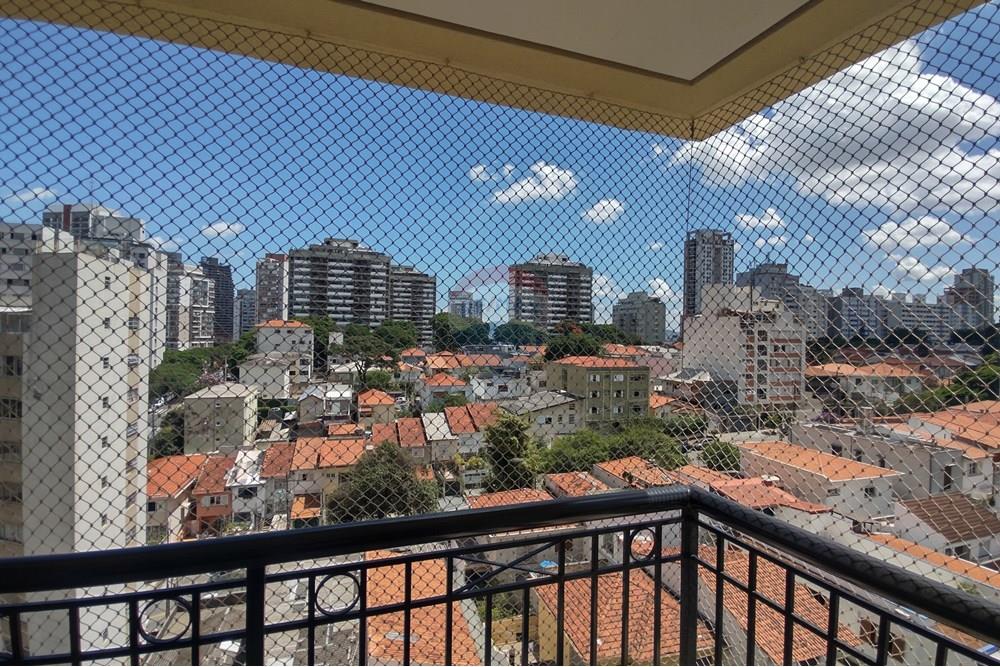 Apartamento para alugar com 3 quartos, 215m² - Foto 41