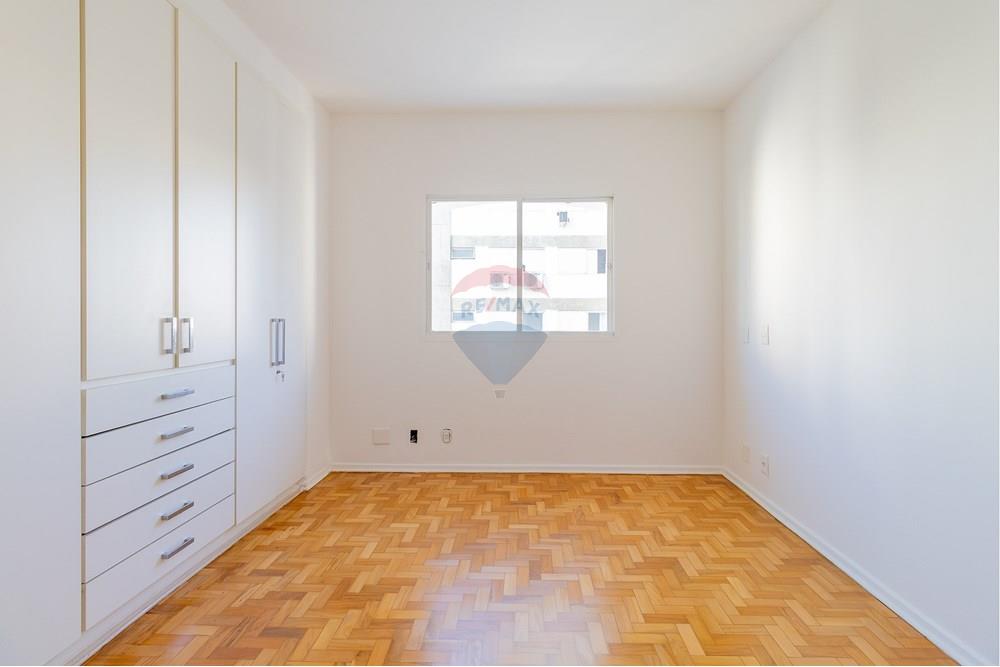 Apartamento para alugar com 4 quartos, 312m² - Foto 26