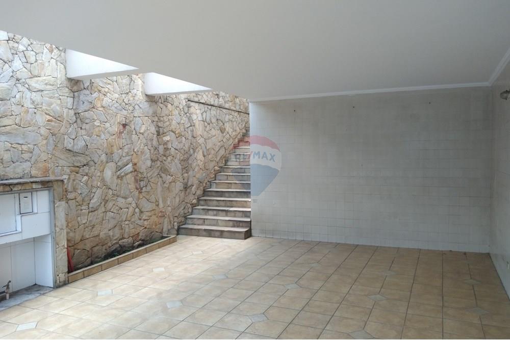 Sobrado para alugar com 4 quartos, 202m² - Foto 5