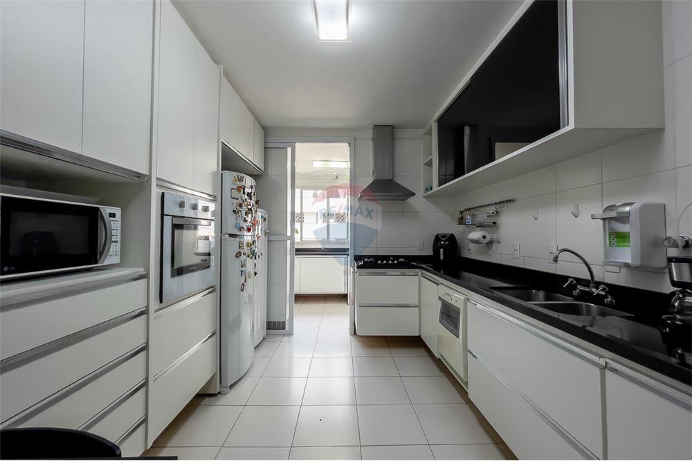 Apartamento à venda com 3 quartos, 136m² - Foto 22