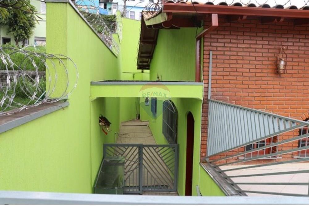 Casa para alugar com 2 quartos, 250m² - Foto 17