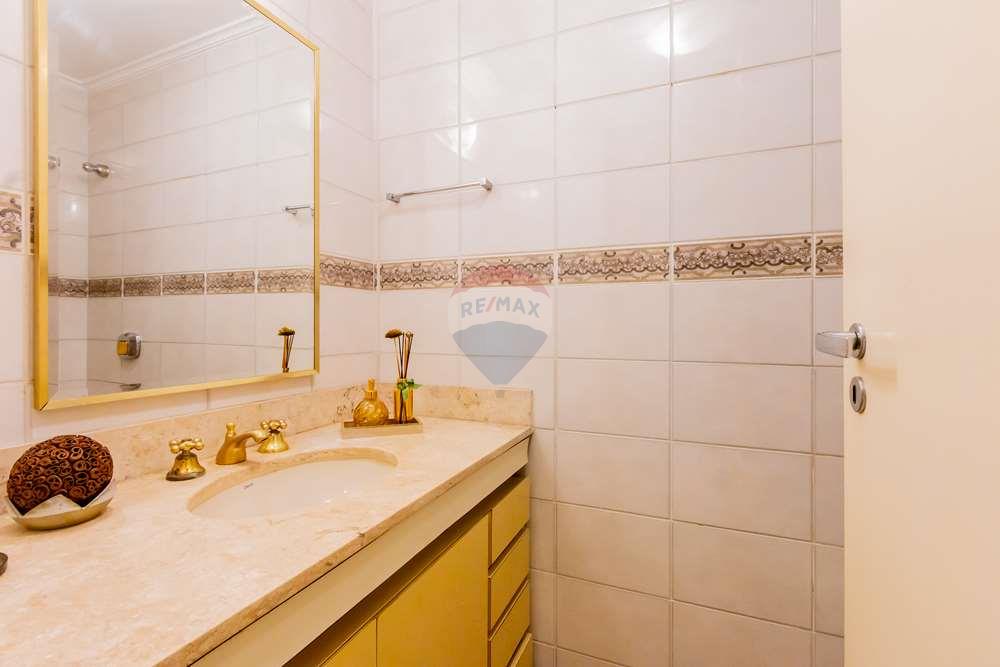 Apartamento à venda com 4 quartos, 165m² - Foto 19