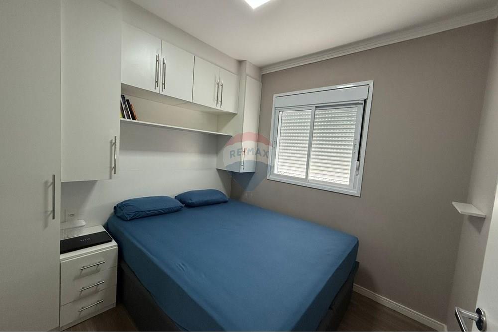 Apartamento para alugar com 2 quartos, 40m² - Foto 11