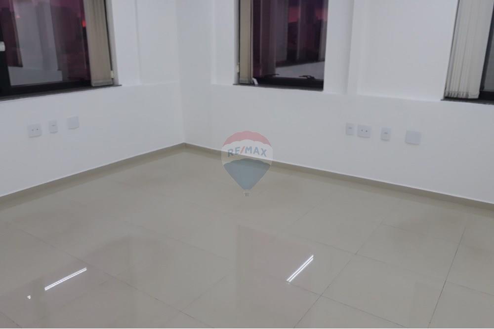 บ้านที่กั้นเป็นสองส่วน - สำนักงาน - เซาเปาโล , เซาเปาโล - BR - 15.jpg - 602291021-210