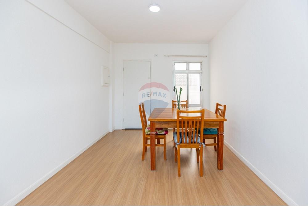 Apartamento à venda com 2 quartos, 77m² - Foto 10