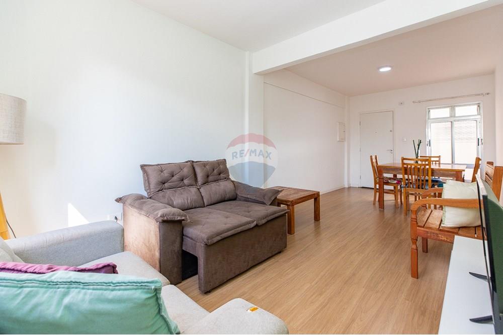 Apartamento à venda com 2 quartos, 77m² - Foto 7