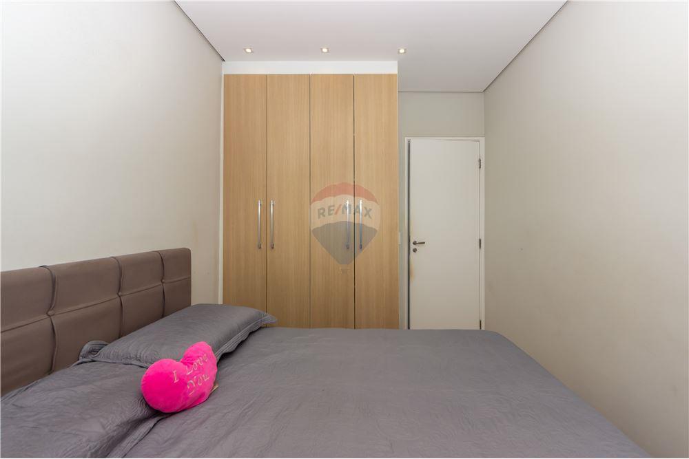 Apartamento à venda com 2 quartos, 62m² - Foto 22