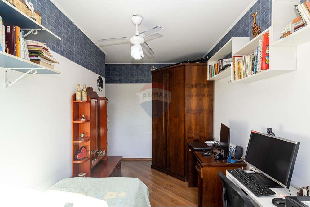 Casa à venda com 3 quartos, 219m² - Foto 19