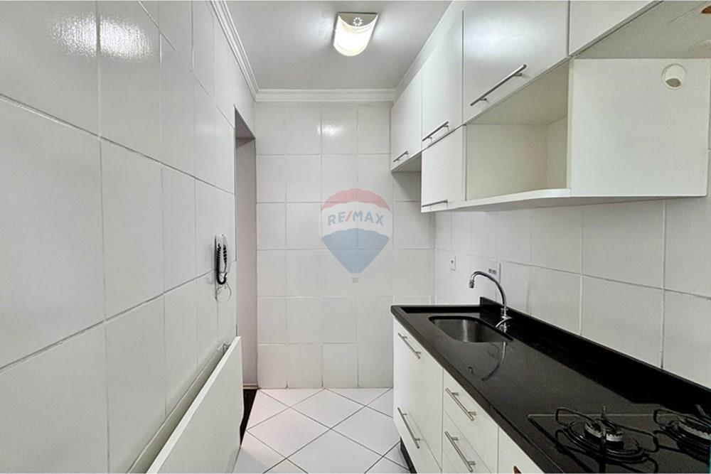 Apartamento à venda com 2 quartos, 44m² - Foto 12