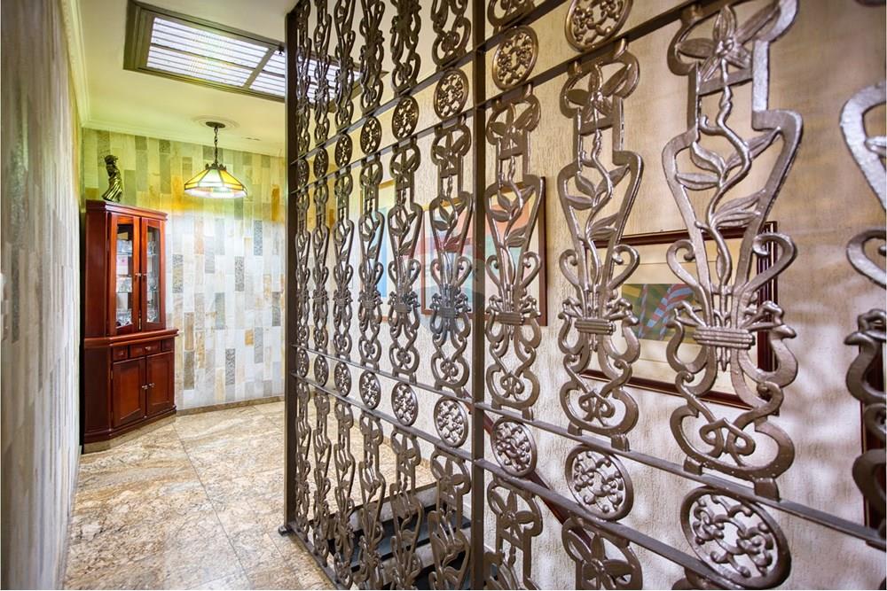 Casa - Alugar - São Paulo , São Paulo - 05dormitorios002.jpg - Corredor - 601081093-8