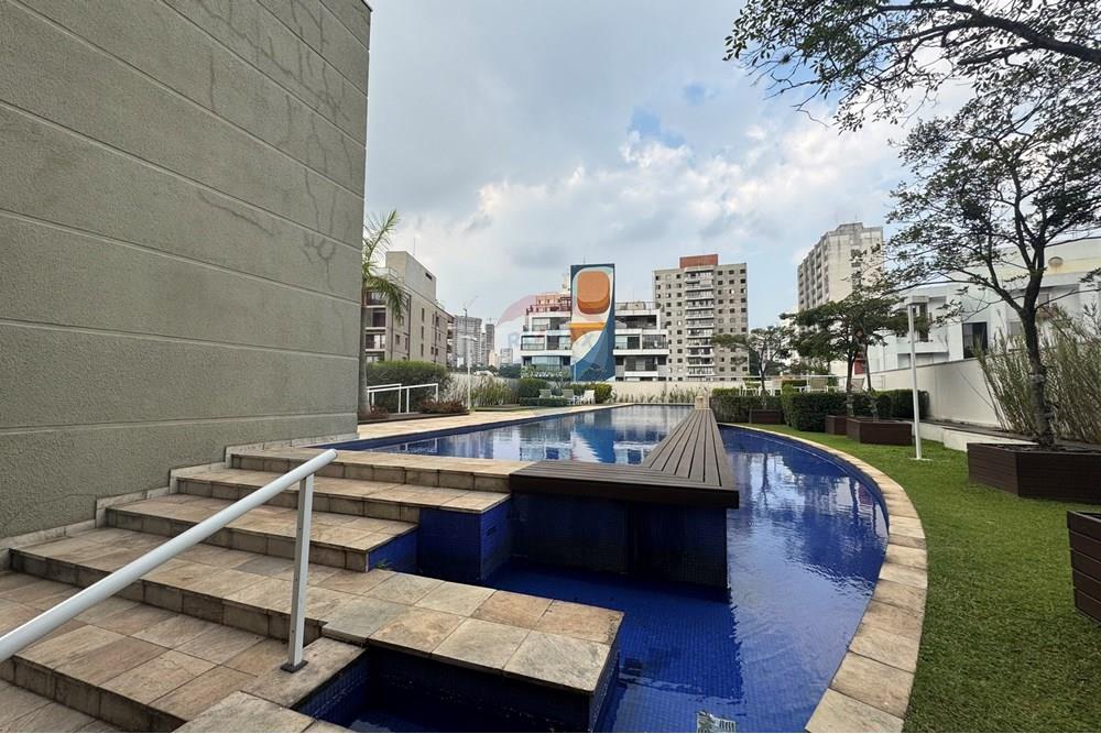 Apartamento para alugar com 2 quartos, 120m² - Foto 31