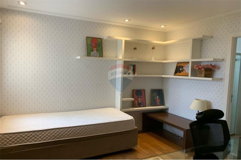 Apartamento para alugar com 3 quartos, 186m² - Foto 21