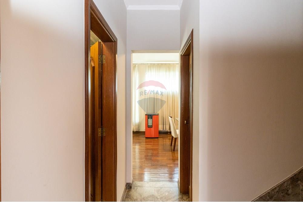 Casa à venda com 3 quartos, 162m² - Foto 6