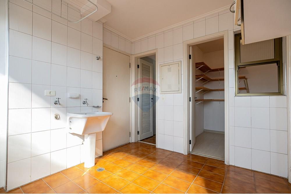 Apartamento à venda com 3 quartos, 116m² - Foto 35