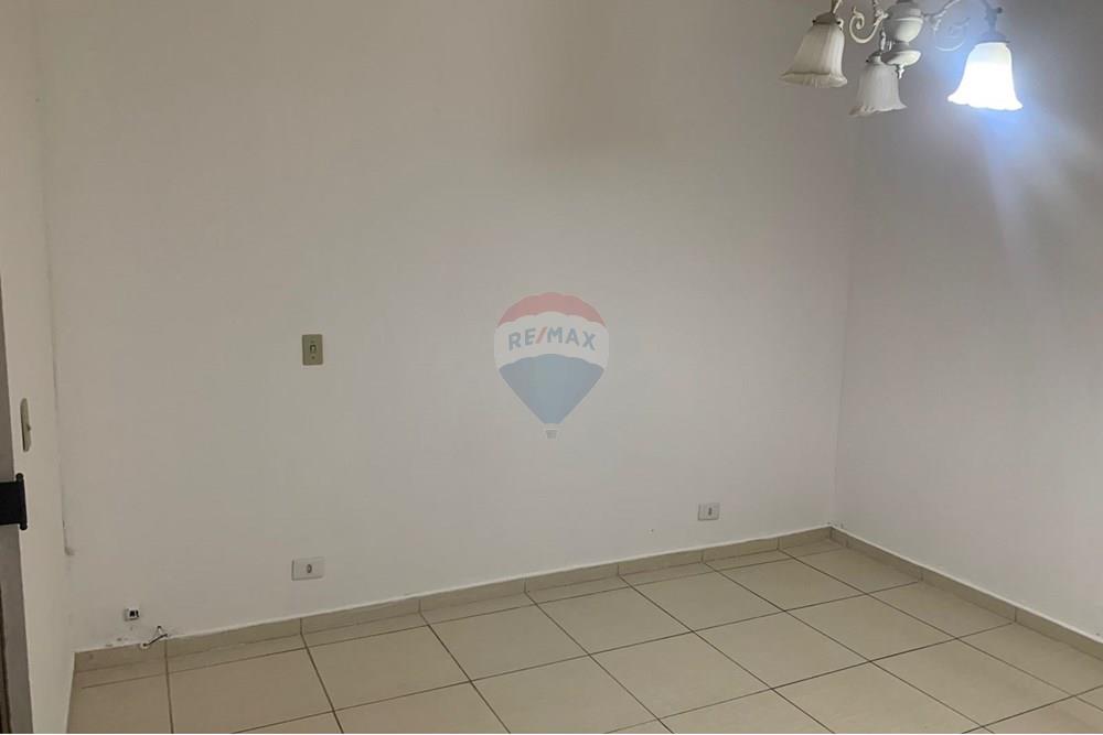 Casa para alugar com 3 quartos, 125m² - Foto 18