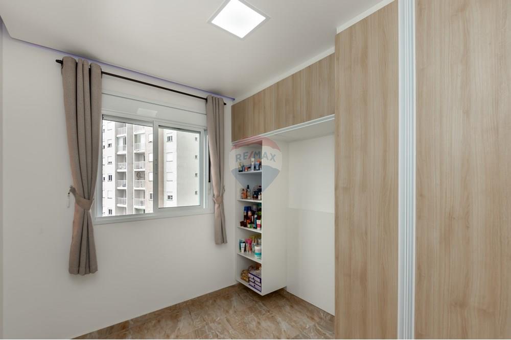 Apartamento à venda com 2 quartos, 40m² - Foto 12