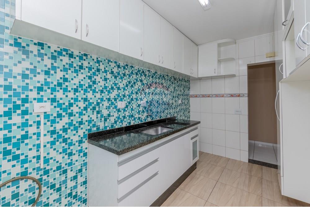 Apartamento à venda com 3 quartos, 82m² - Foto 3