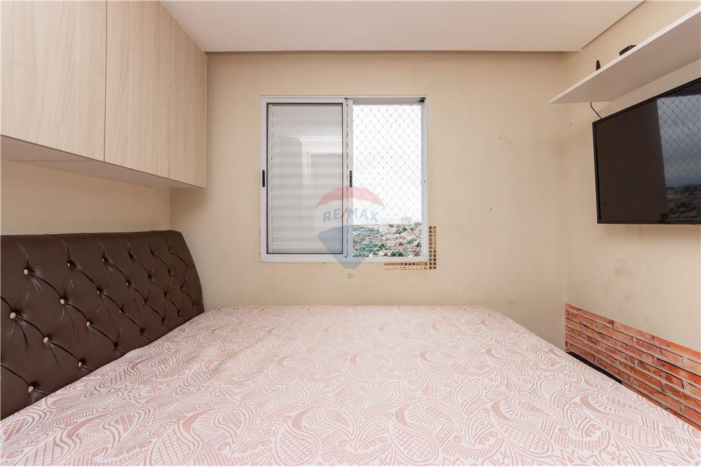 Apartamento para alugar com 2 quartos, 27m² - Foto 12