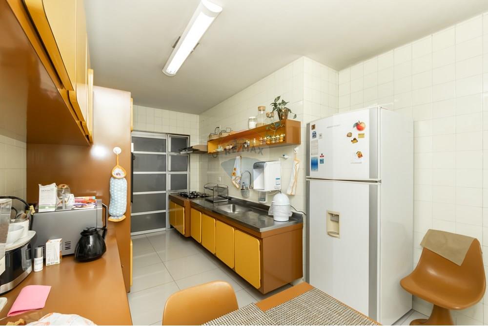 Apartamento à venda com 3 quartos, 130m² - Foto 28