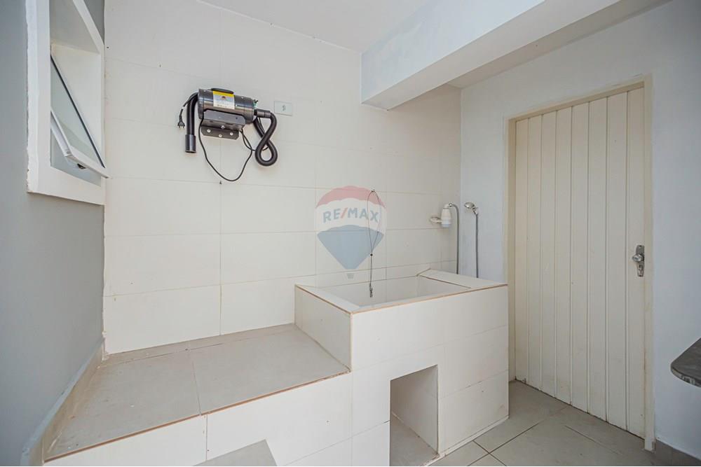 Casa à venda com 5 quartos, 285m² - Foto 34