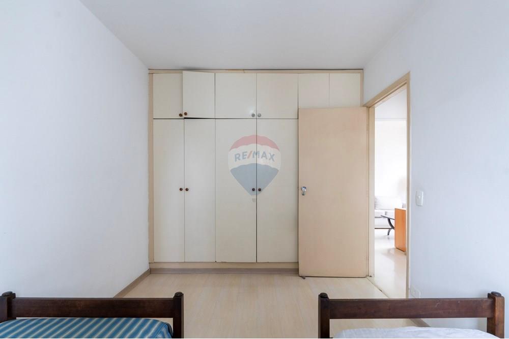 Apartamento à venda com 2 quartos, 74m² - Foto 13