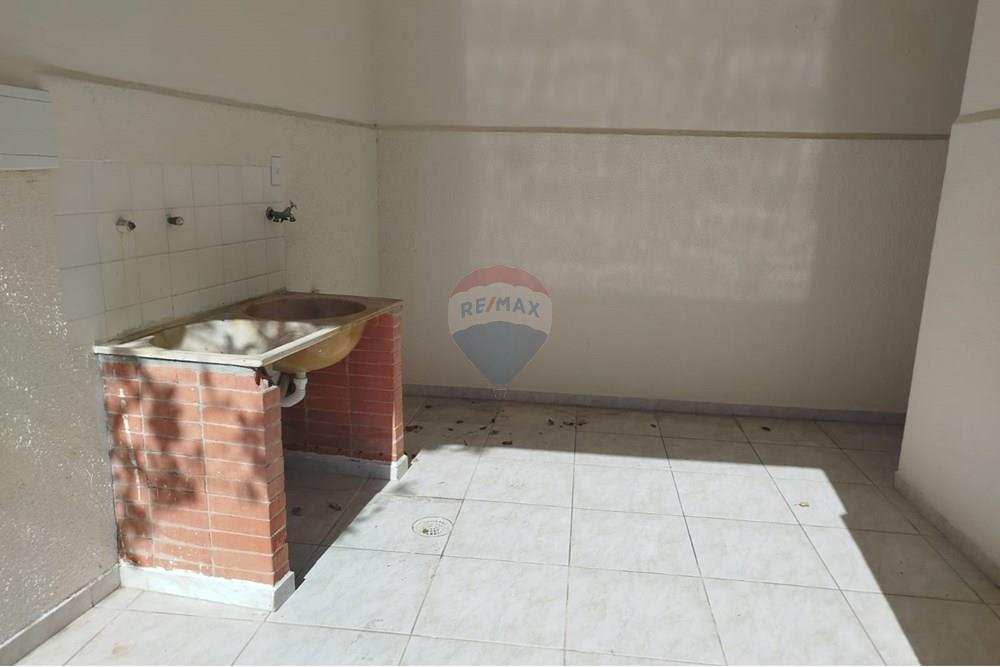 Casa para alugar com 3 quartos, 239m² - Foto 16