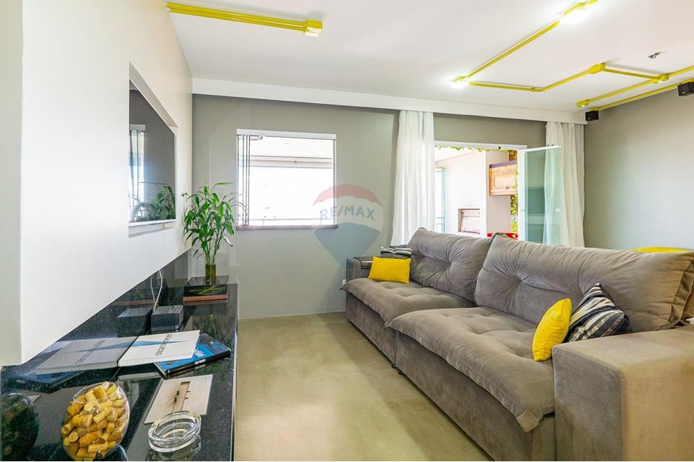 Apartamento à venda com 2 quartos, 82m² - Foto 1