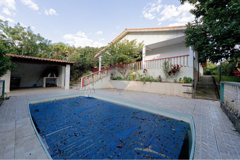 Chácara à venda com 5 quartos, 300m² - Foto 28