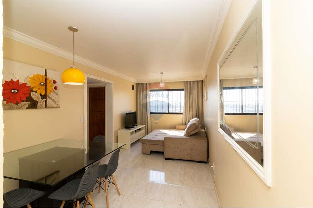 Apartamento à venda com 2 quartos, 58m² - Foto 3