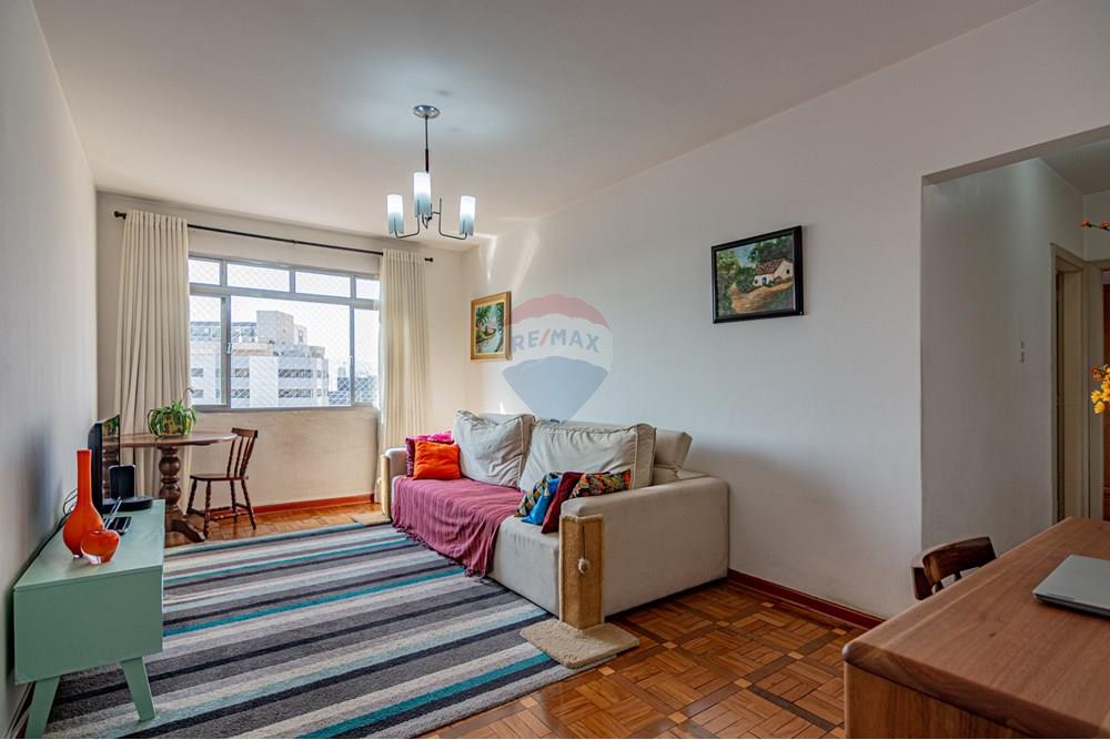 Apartamento à venda com 2 quartos, 96m² - Foto 2