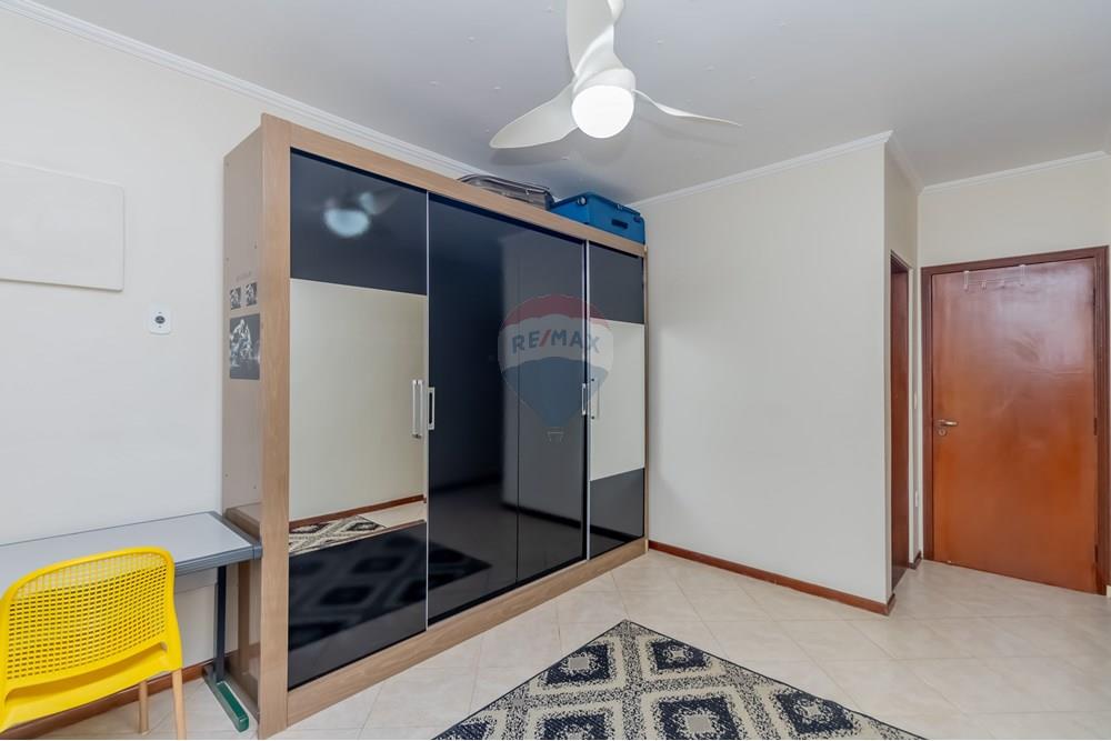 Casa à venda com 3 quartos, 130m² - Foto 5