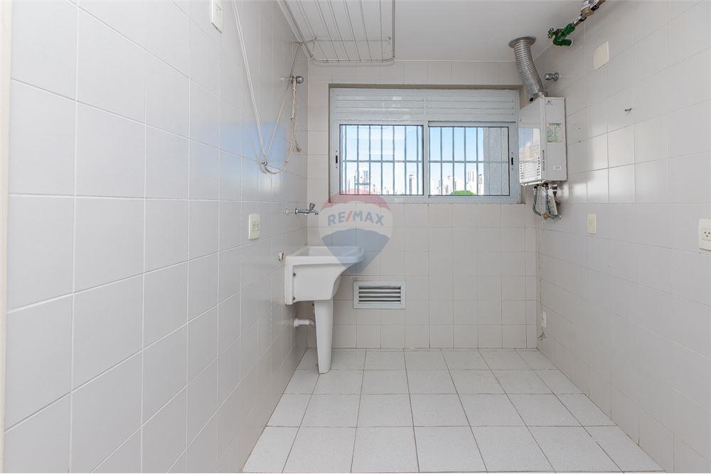 Apartamento à venda com 3 quartos, 115m² - Foto 18