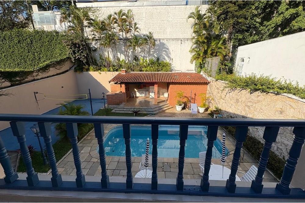 Casa para alugar com 5 quartos, 506m² - Foto 32